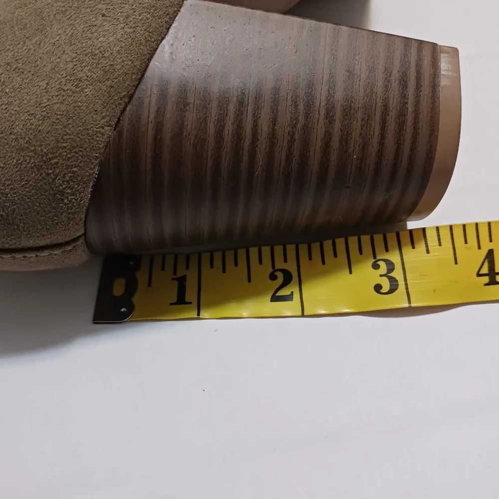 OLD NAVY. Booties Faux‎ Suede Heel, Sz.   9 1/2, Dull Olive Green Women